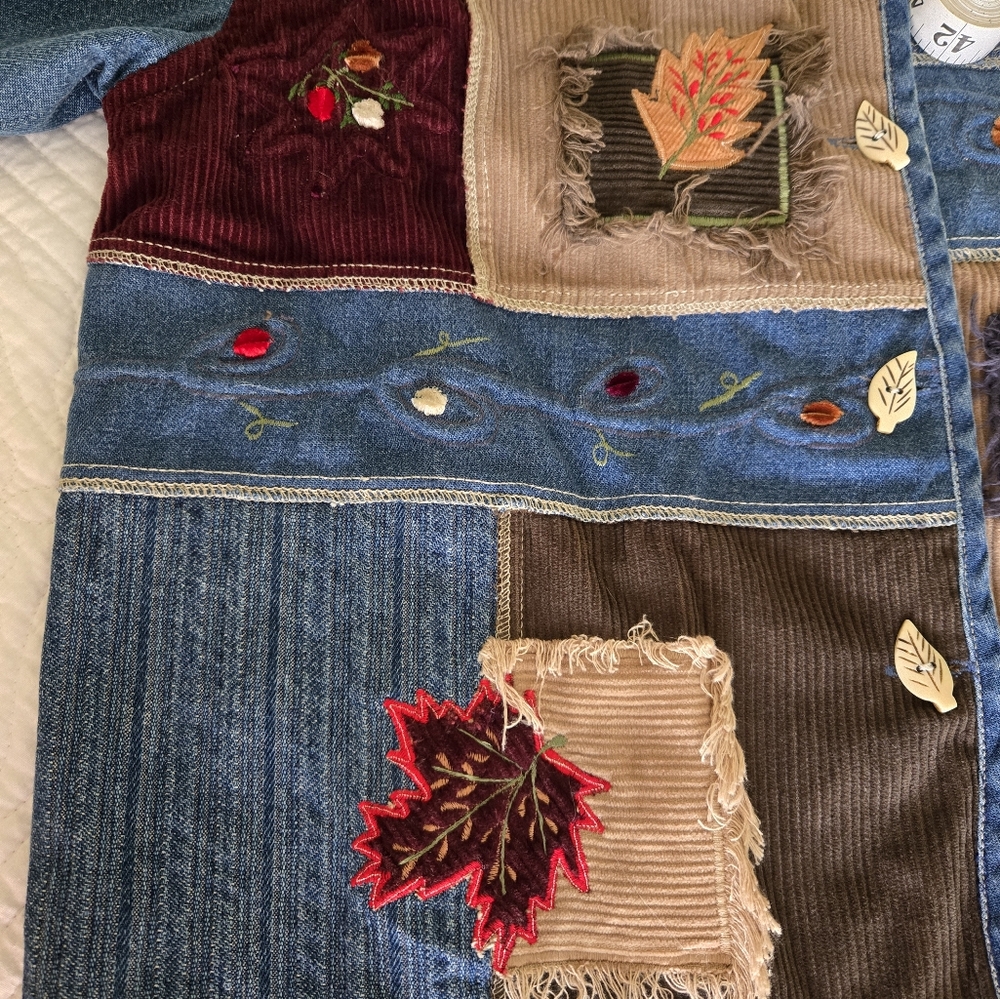 Fall Patchwork Denim Jacket - Picture 9 of 10